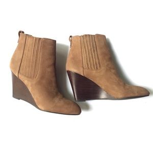 SAM EDELMAN brown nubuck leather ankle boots